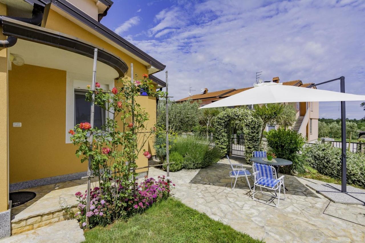 Bozica House With Apartment Umag Exterior foto